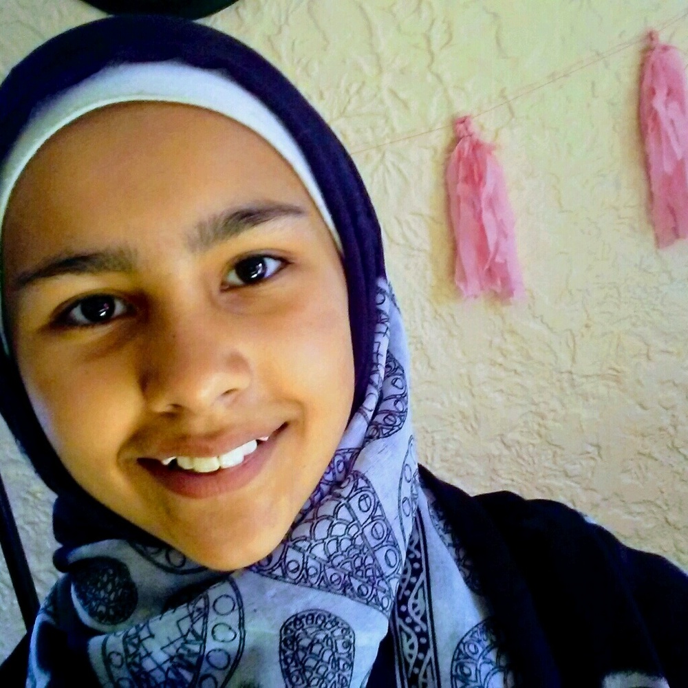 Meet your Posher, Sadia